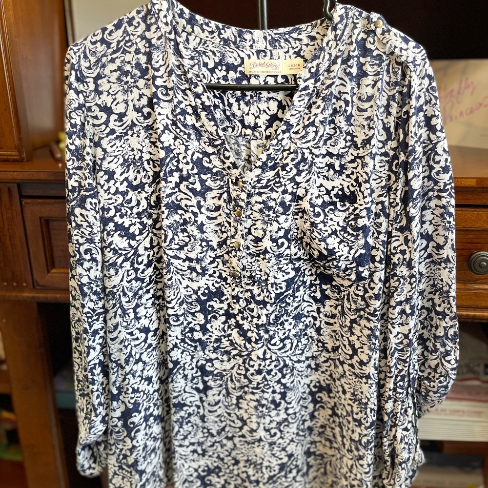 Faded Glory Black and White Women's Blouse Size Large